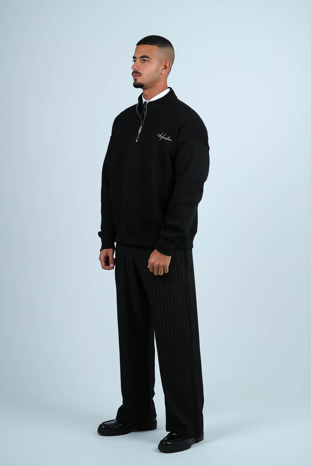 THE SHIFT QUARTER ZIP