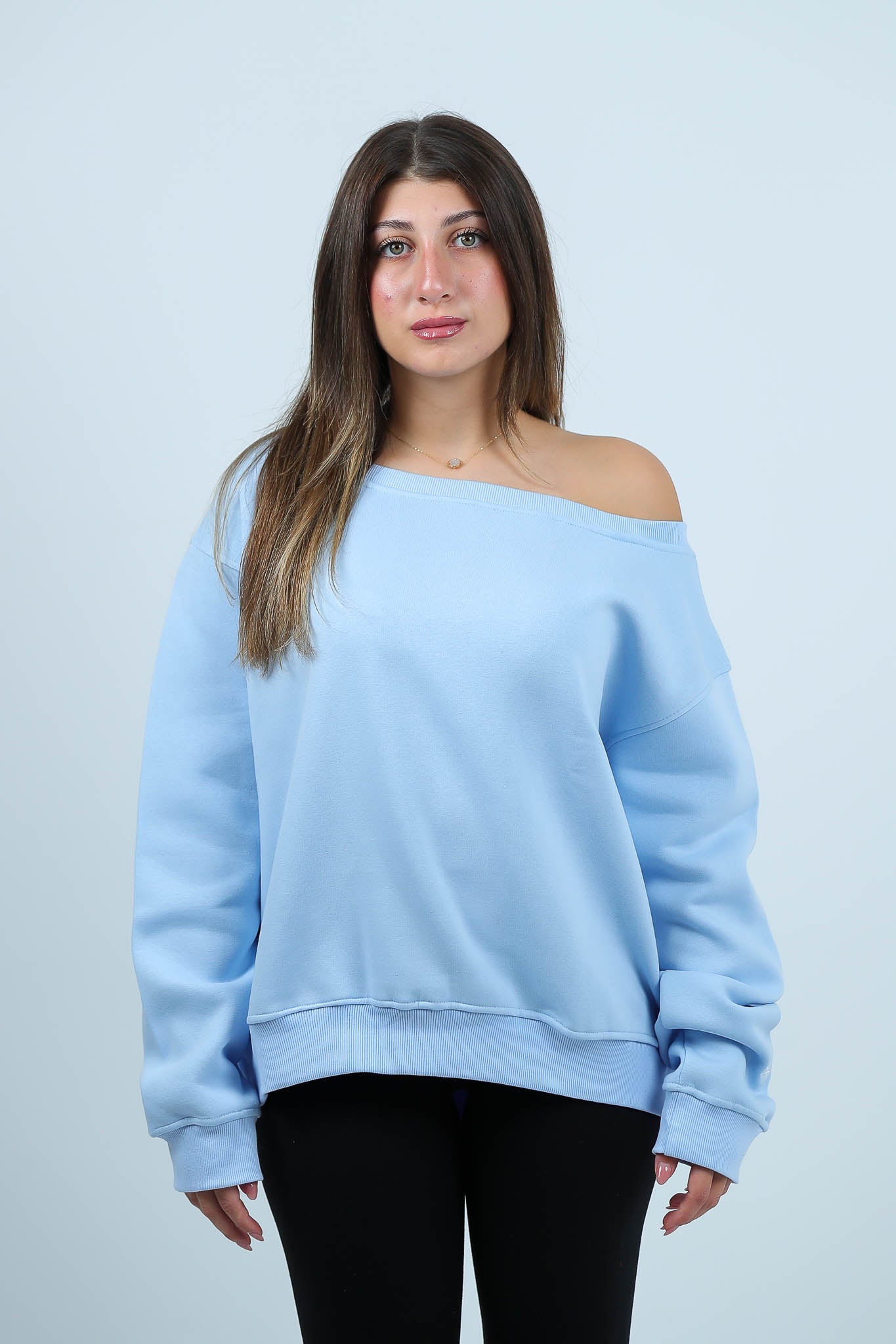 STITCHED SWAY OFFSHOULDER TOP
