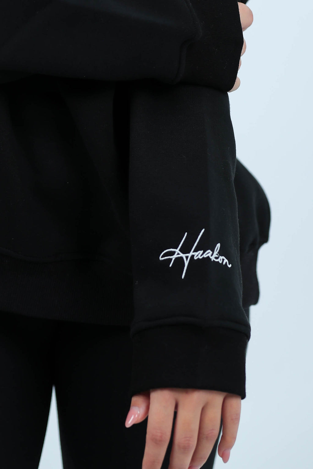 STITCHED SWAY OFFSHOULDER TOP