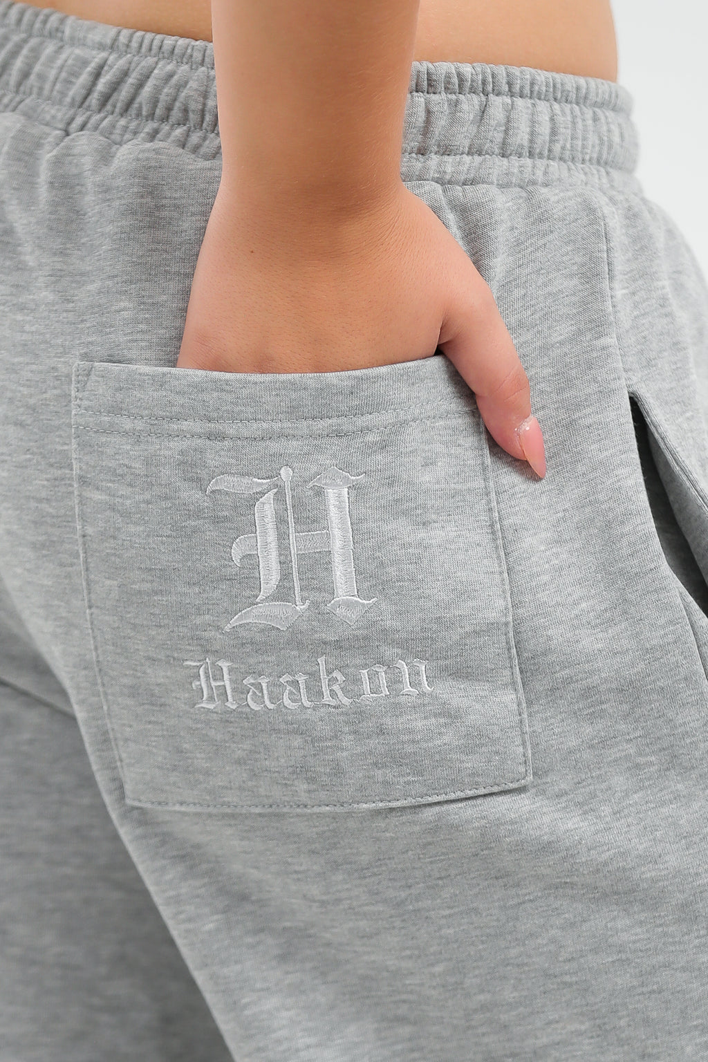 GOTHIC GRAY SWEATPANTS