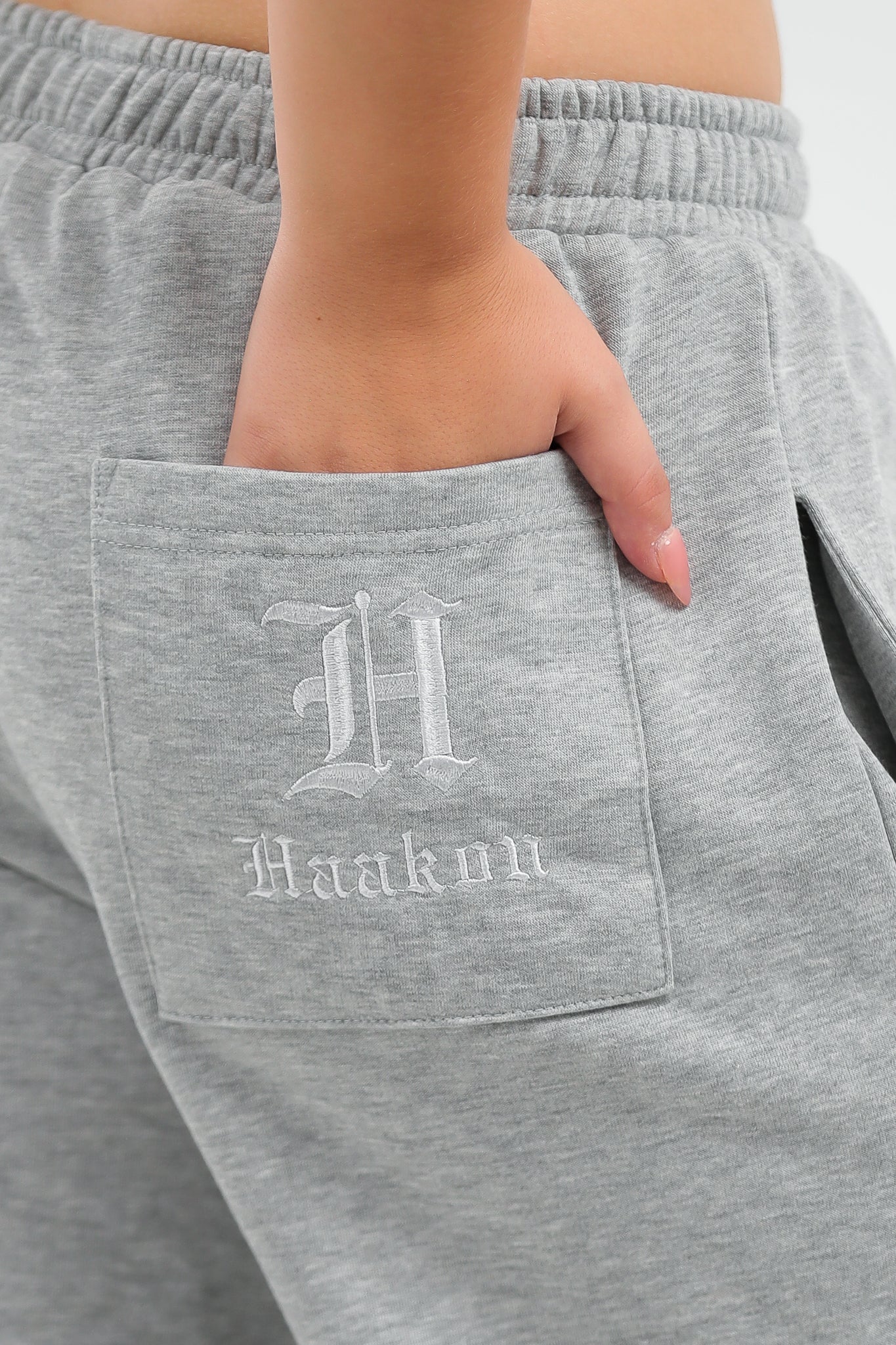 GOTHIC GRAY SWEATPANTS