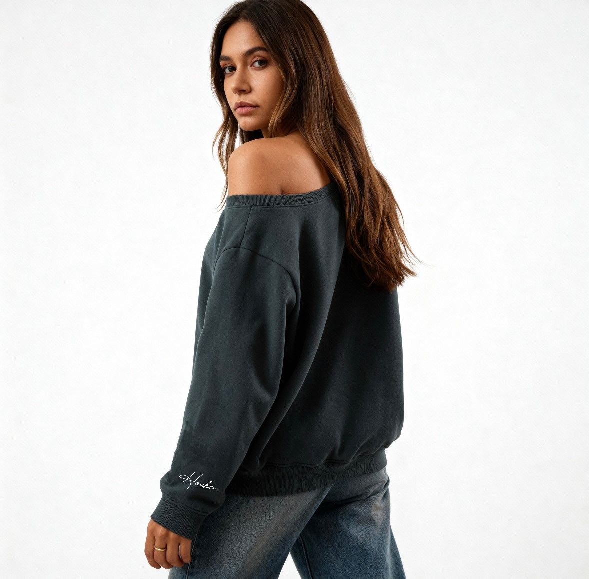 STITCHED SWAY OFFSHOULDER TOP